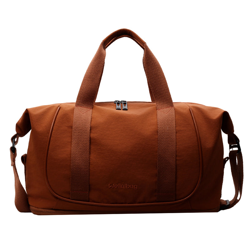 Elegant Travel Bag with Reinforced Bottom Bowlift