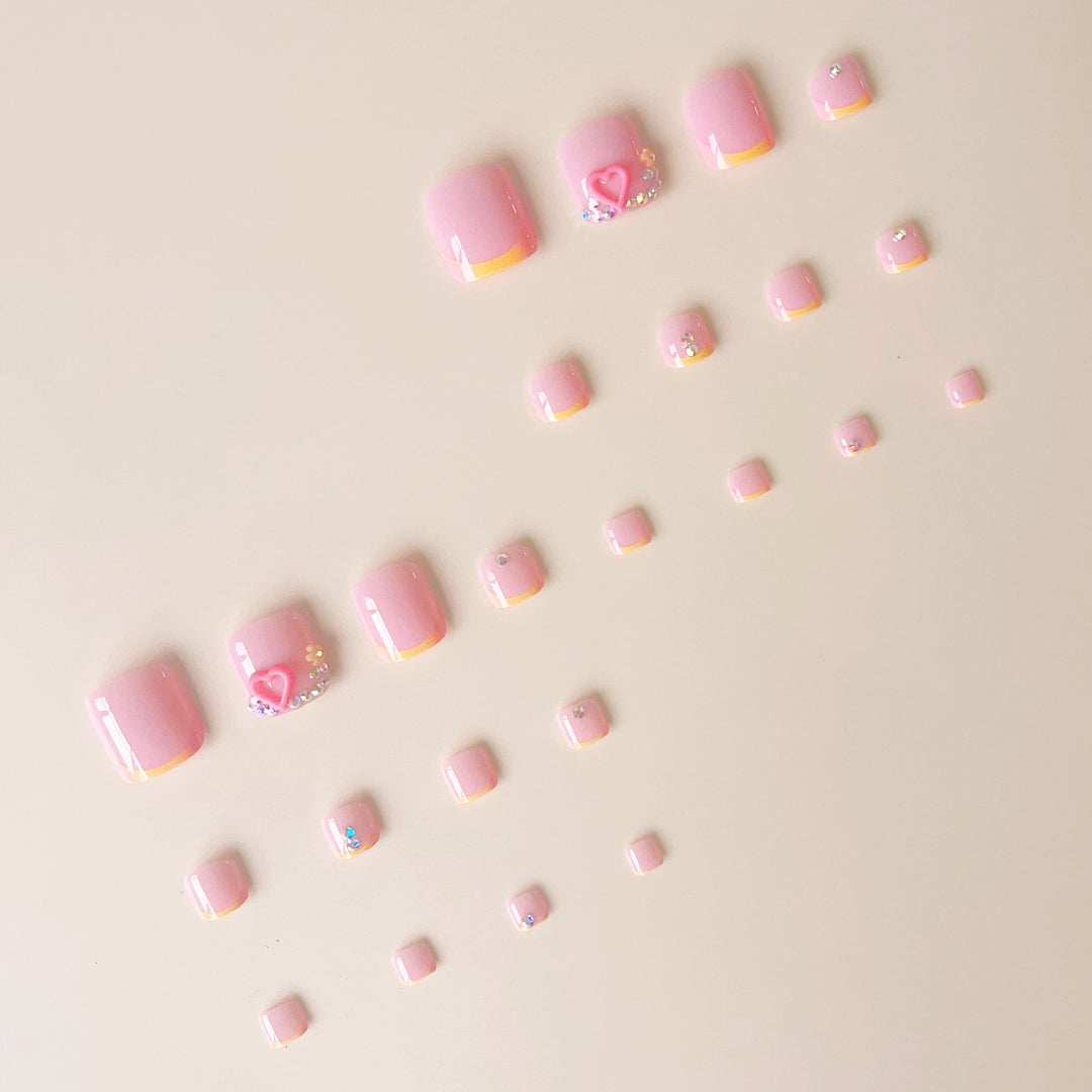 Artificial nail set with playful 3D design and sparkling accents Bowlift