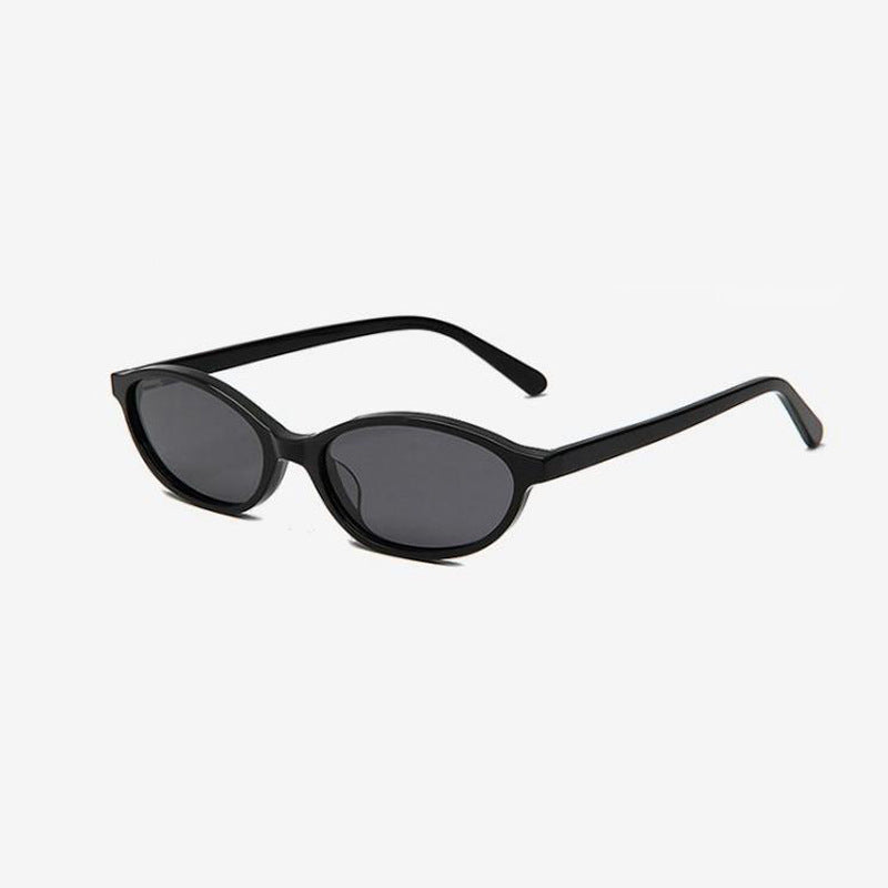 Women's stylish sunglasses in contemporary oval design Bowlift