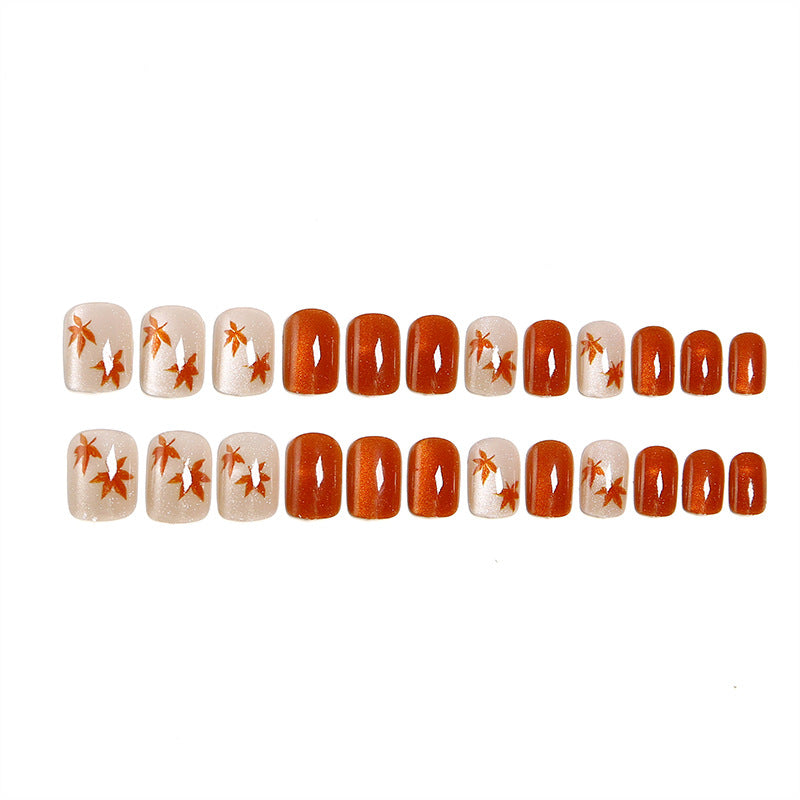 Elegant nail set with autumn leaves Bowlift