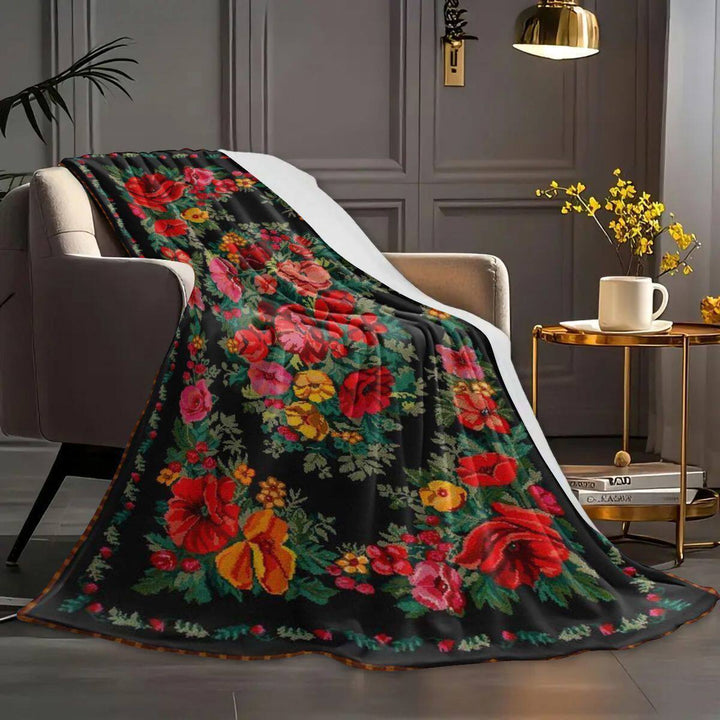Floral Garden-Themed Plush Blanket