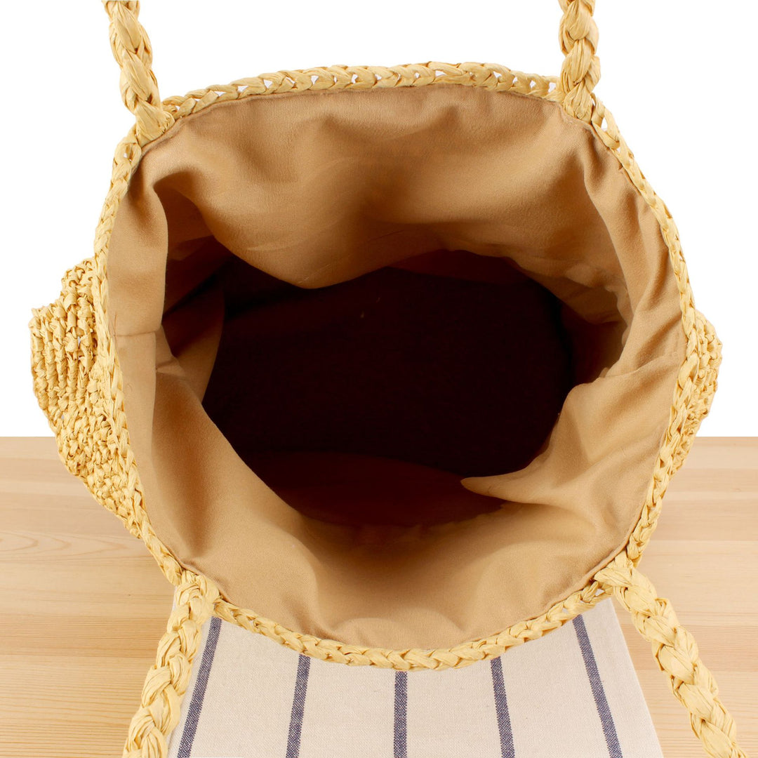 Fashionable Braided Bag with Ruffles Bowlift