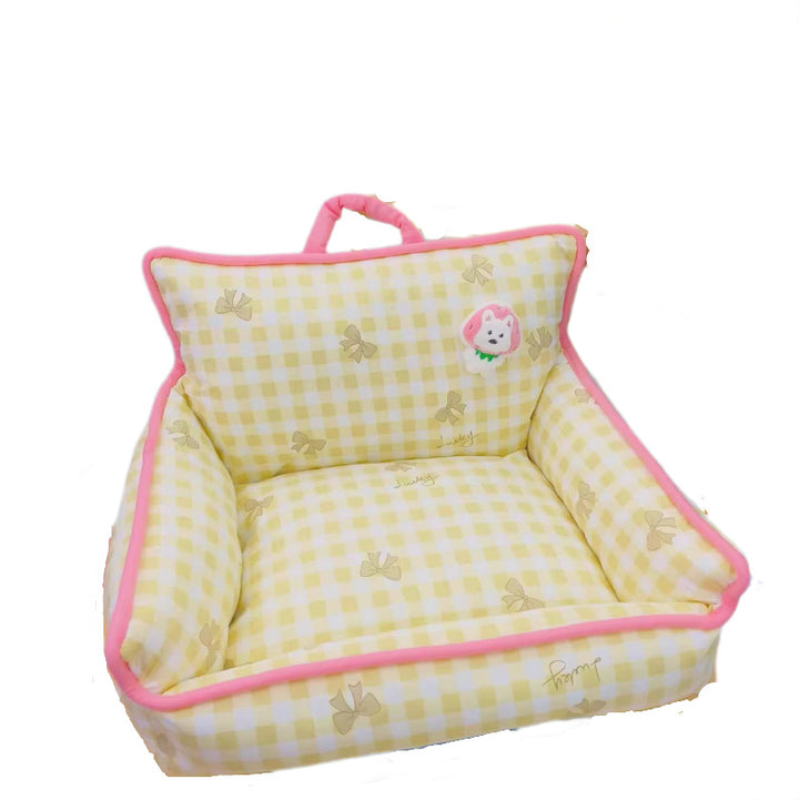 Checkerboard Comfort  Lounge  Dog Bed