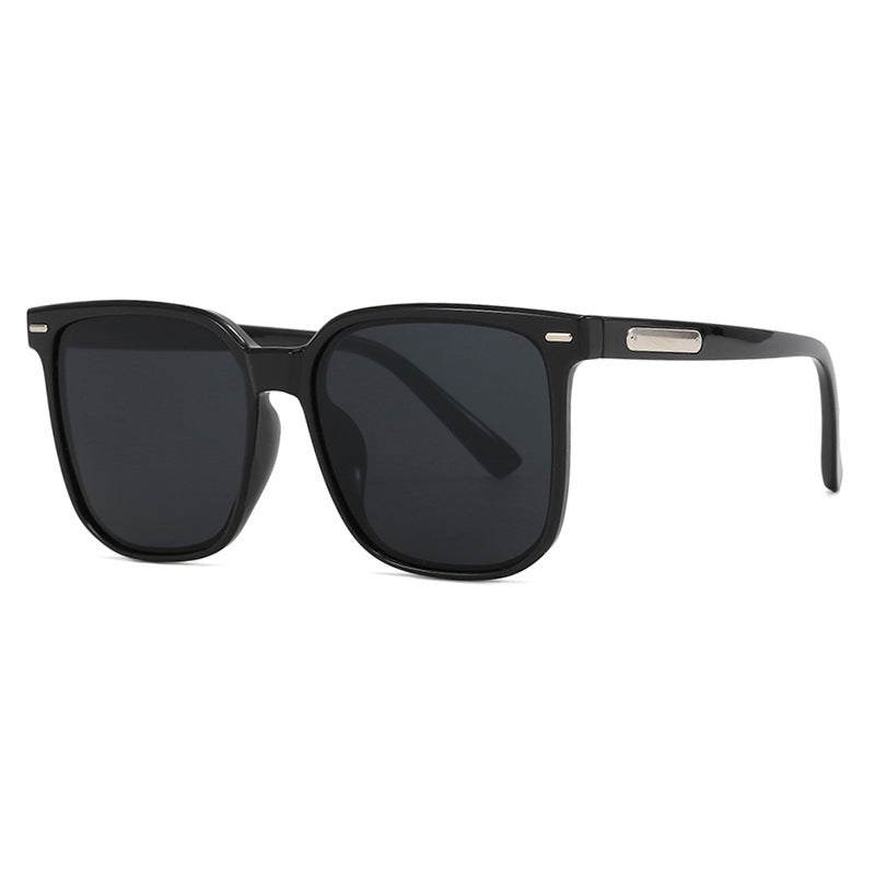 Women's sunglasses in a stylish and modern rectangular design Bowlift
