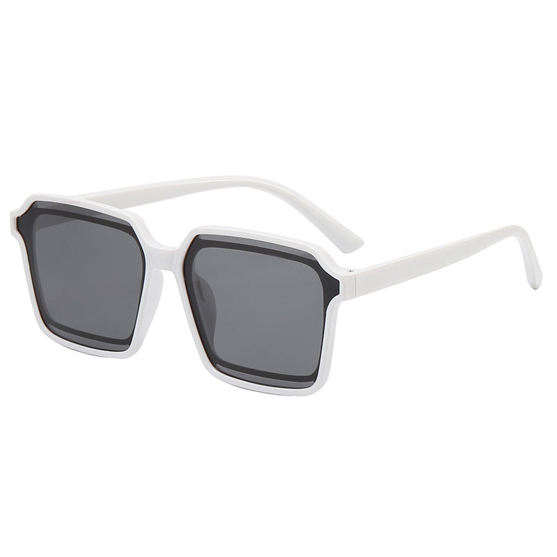 Retro-Inspired Square Eyewear