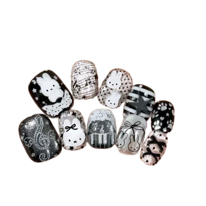 Playful Rabbit-Themed Press-On Nail Art Set Bowlift