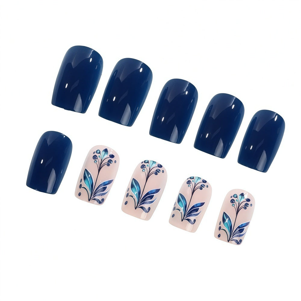 Artificial nails with floral details Bowlift