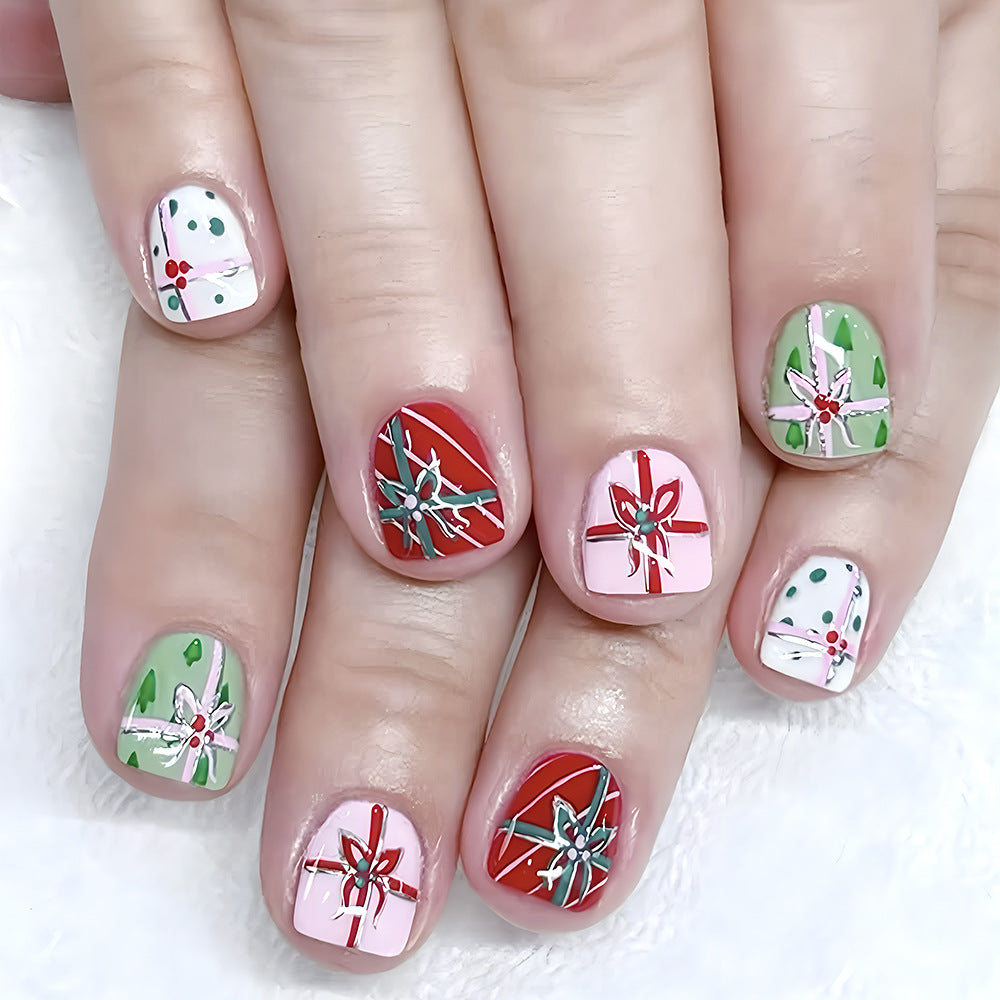 Festive Themed Press-On Nail Art Bowlift