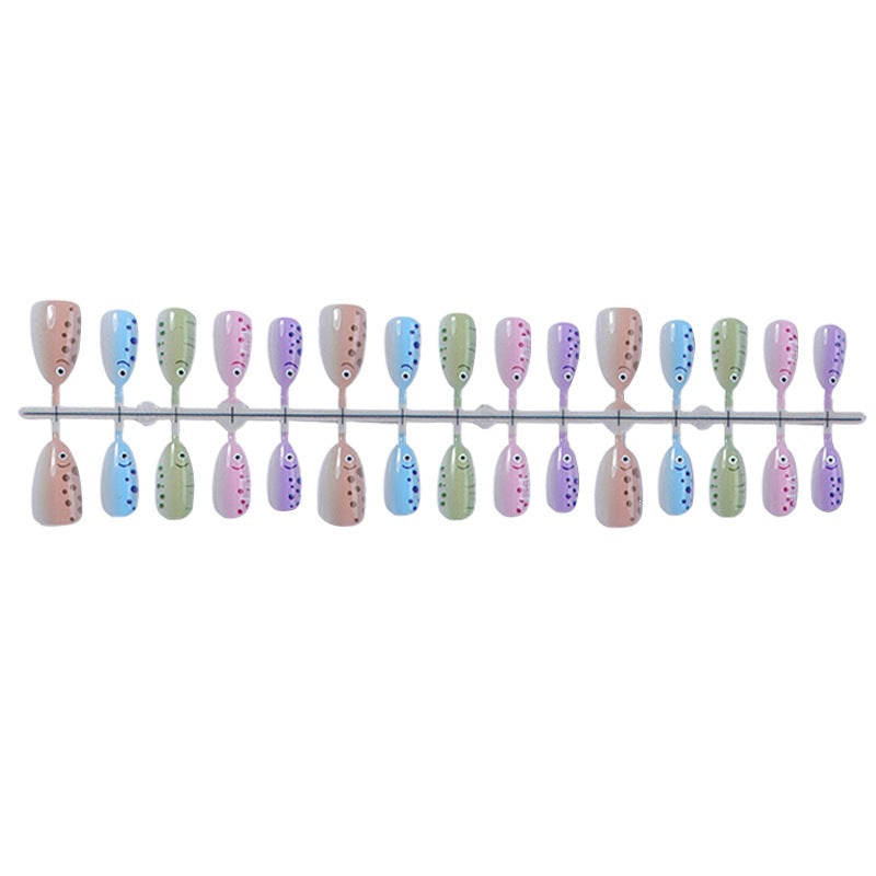 Creative nail art set with artistic patterns Bowlift