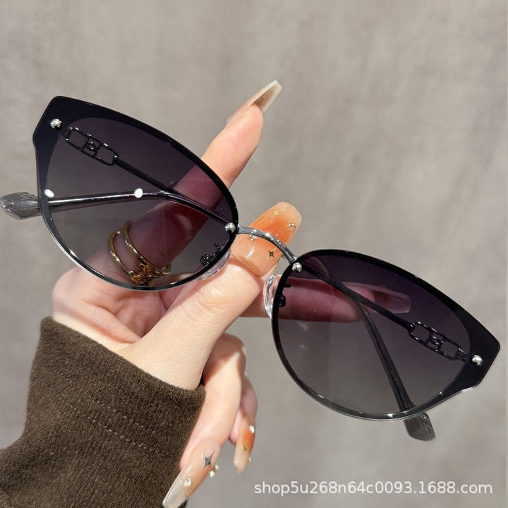 Stylish Cat Eye Sunglasses