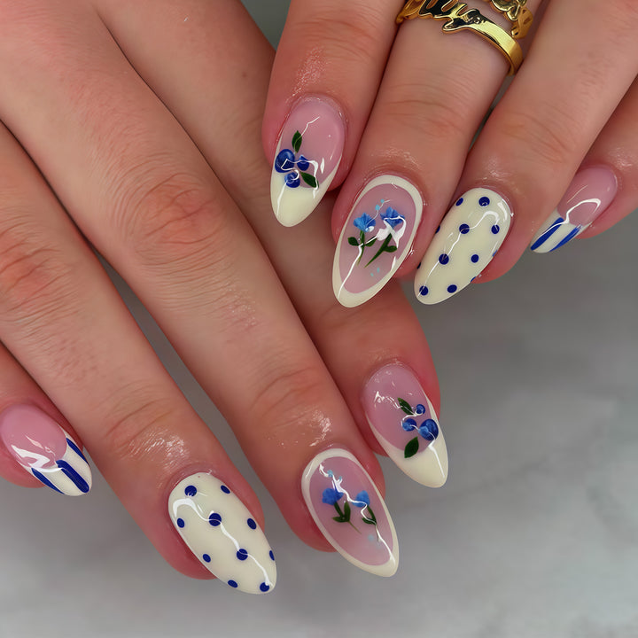 Artistic Design Nail Wraps Bowlift