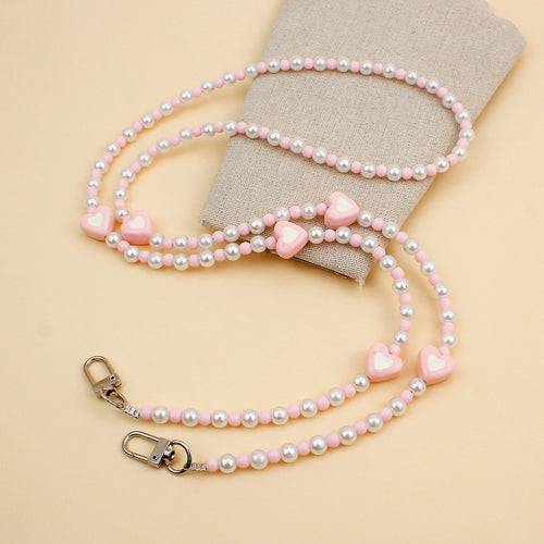Heart-Embellished Beaded Eyewear Chain Bowlift