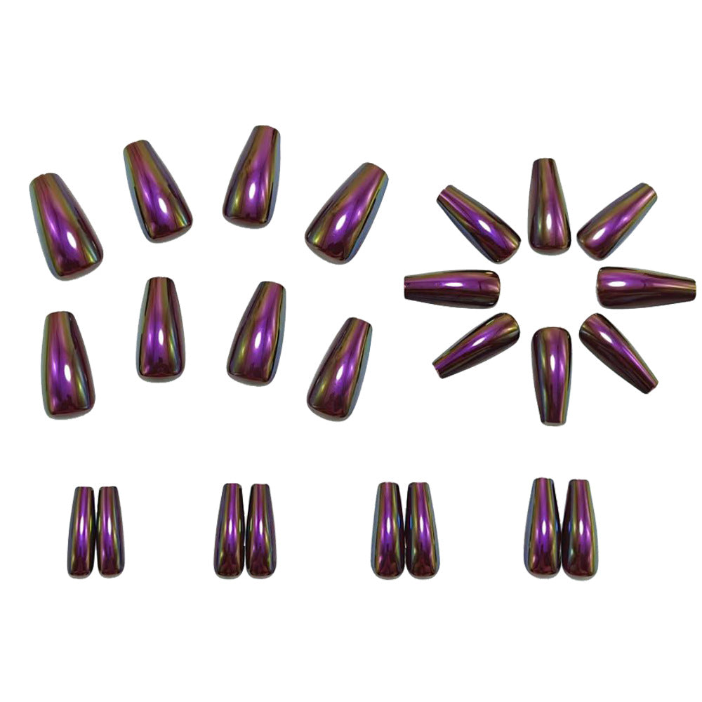 Shiny artificial nails with polarizing effect Bowlift