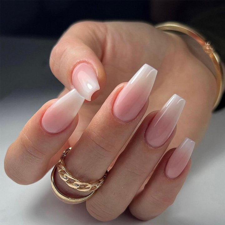 Glamorous Glittery Stiletto Press-On Nails Bowlift