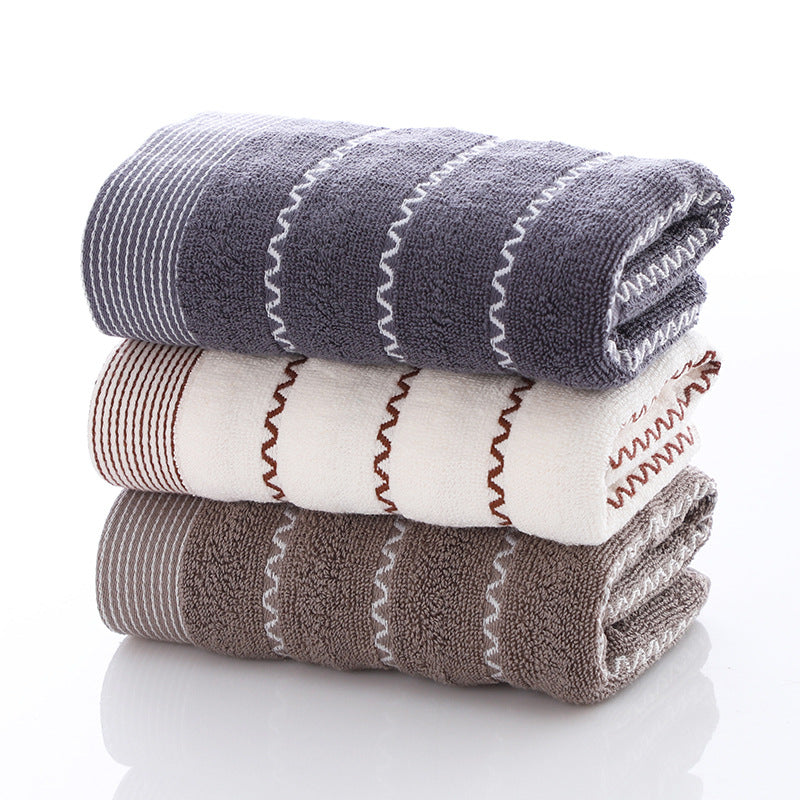 Ladies terry bath towel with modern stripes Bowlift