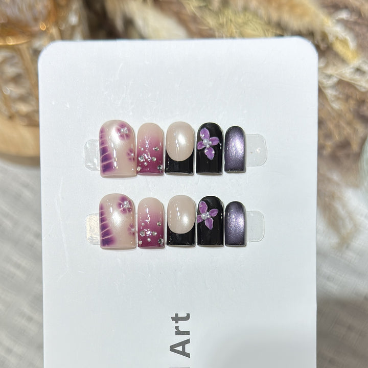 Decorative Press-On Nail Art Set with Floral and Gem Accents Bowlift
