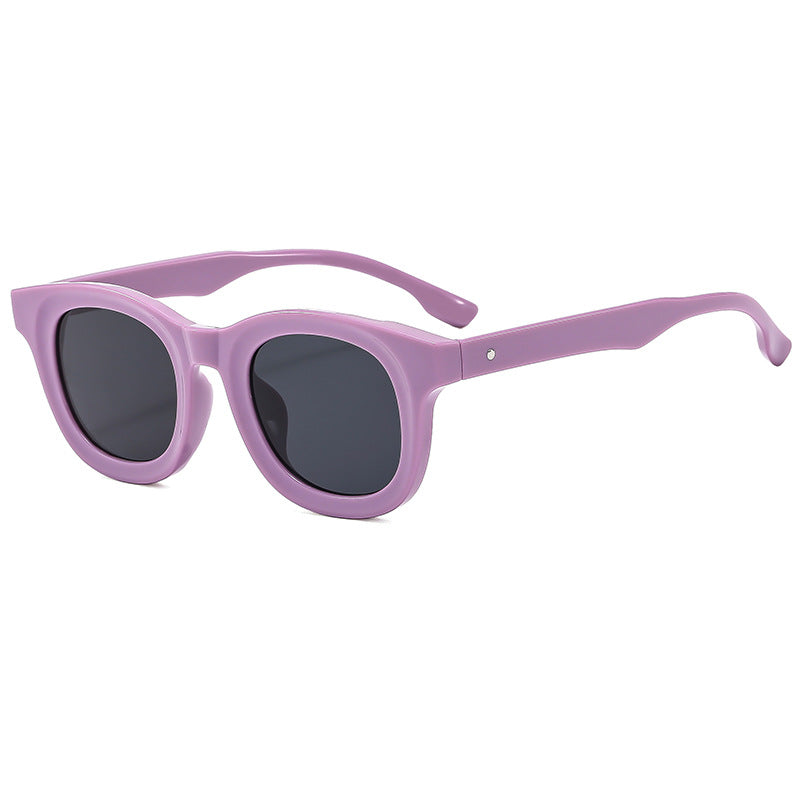 Women's Round Sunglasses with Stylish, Wide Plastic Frame Bowlift
