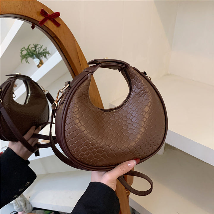 Textured Woven Crossbody Bag Bowlift