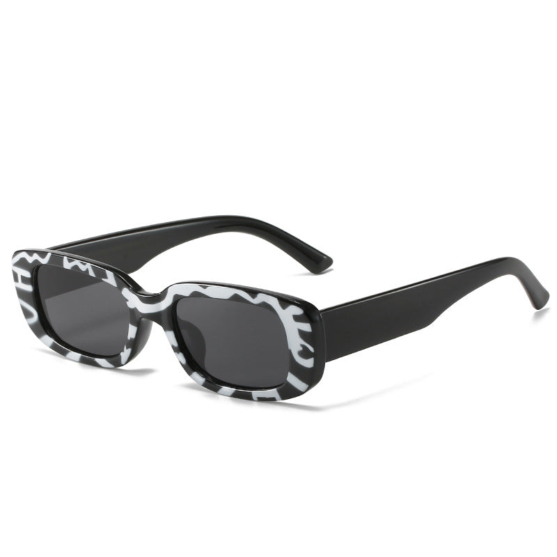 Fashion-Forward Square Frame Sunglasses Bowlift