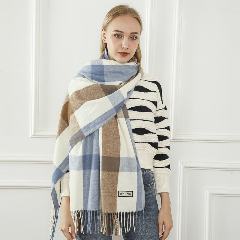 Ladies fashionable scarf Bowlift