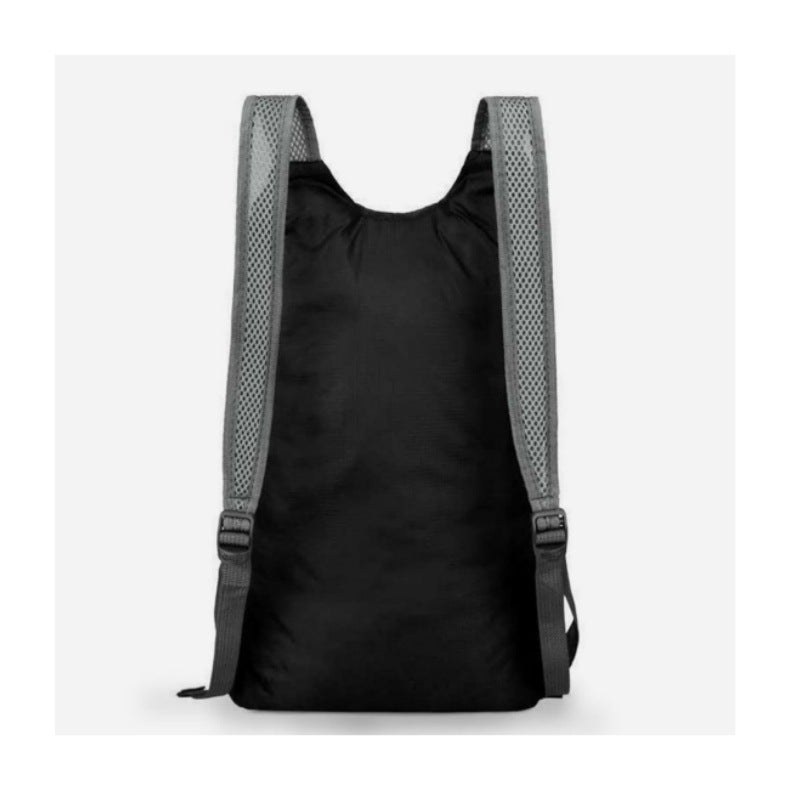 Lightweight backpack with breathable shoulder straps Bowlift
