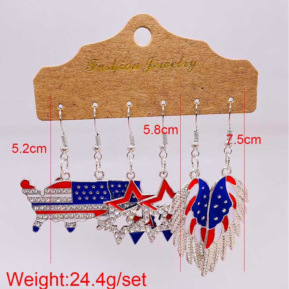 Women’s American-inspired earring set made of lightweight wood and acrylic with drop and letter charms Bowlift