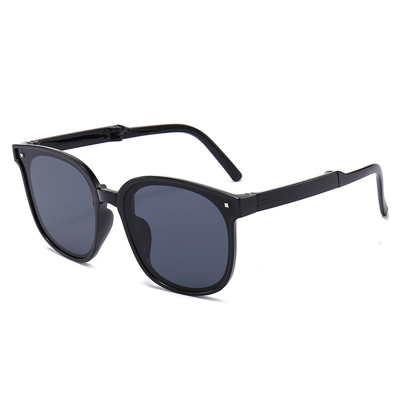 Ladies fashionable sunglasses Bowlift
