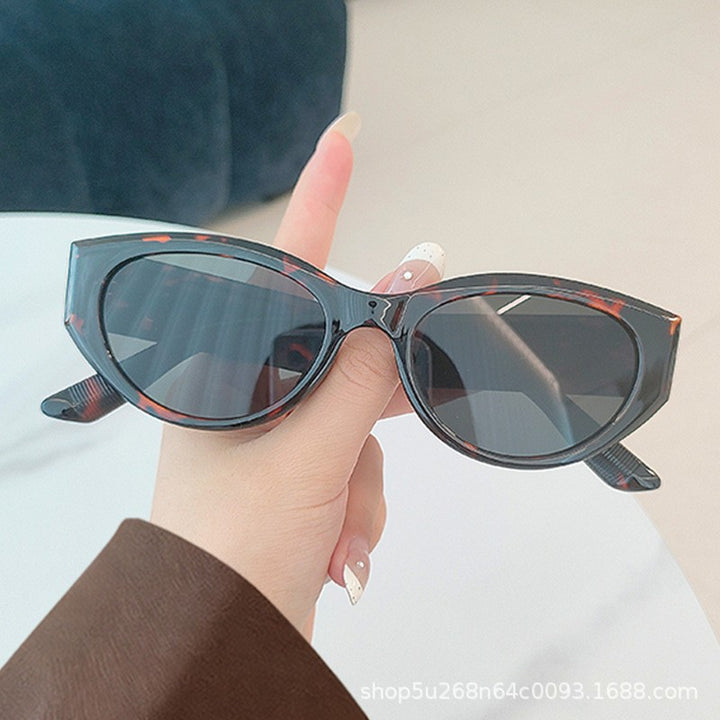 Trendy Cat Eye Sunglasses