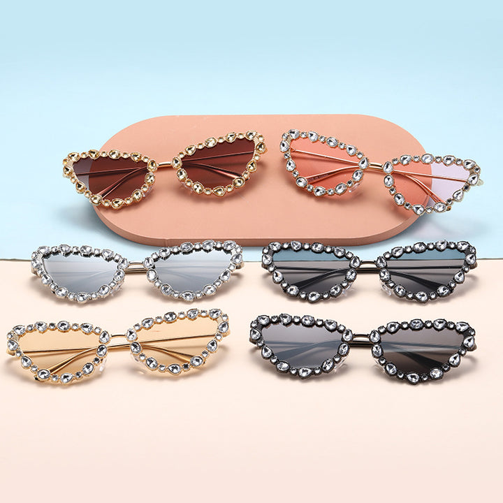 Women's Heart-Shaped Designer Sunglasses with Glamorous Crystal Frame Bowlift