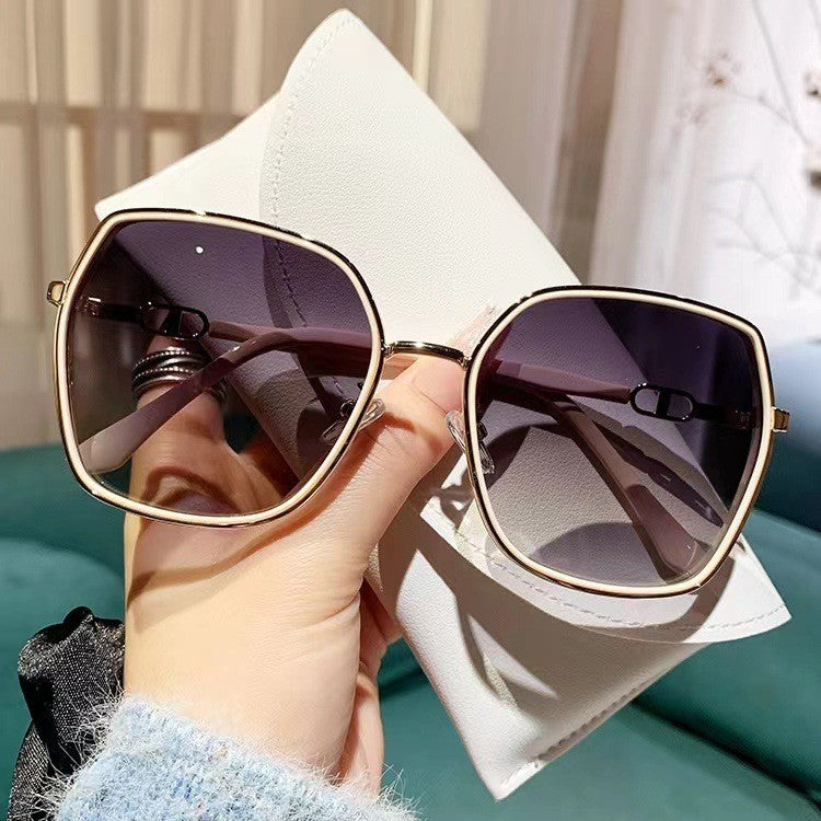 Ladies Elegant Leather Glasses Case Bowlift