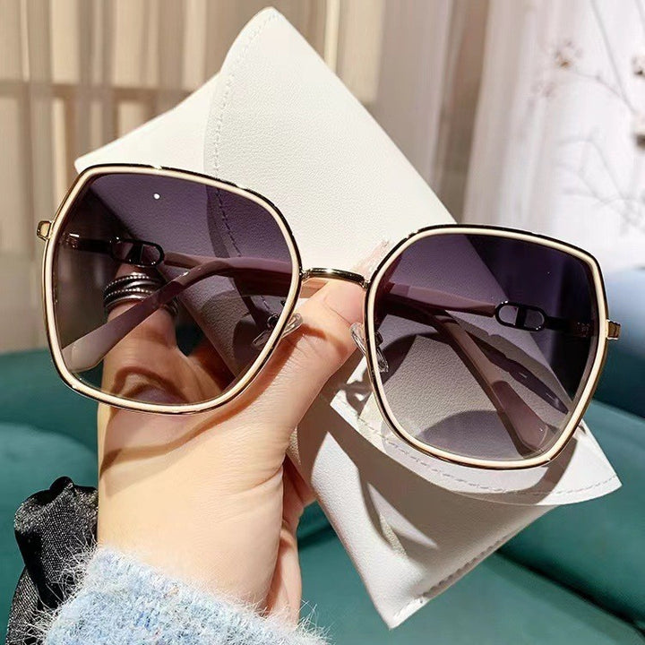 Ladies Elegant Leather Glasses Case Bowlift
