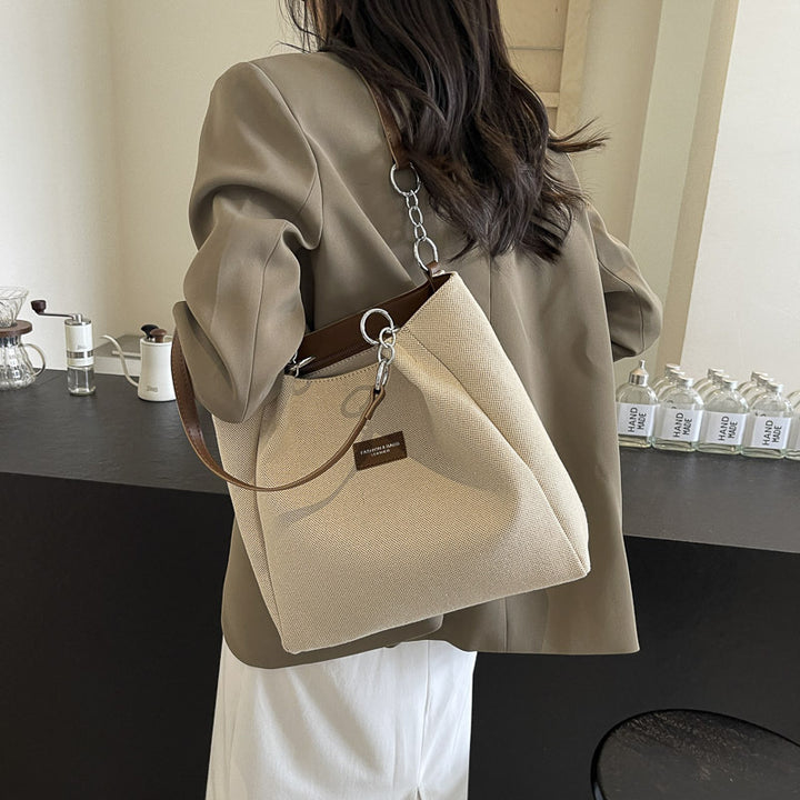 Chic Textured Shoulder Bag Bowlift