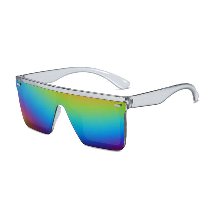 Women's Sporty Oversized Sunglasses with Modern Frame Bowlift