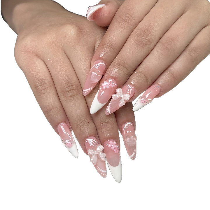 Artificial nail set with delicate flower design Bowlift