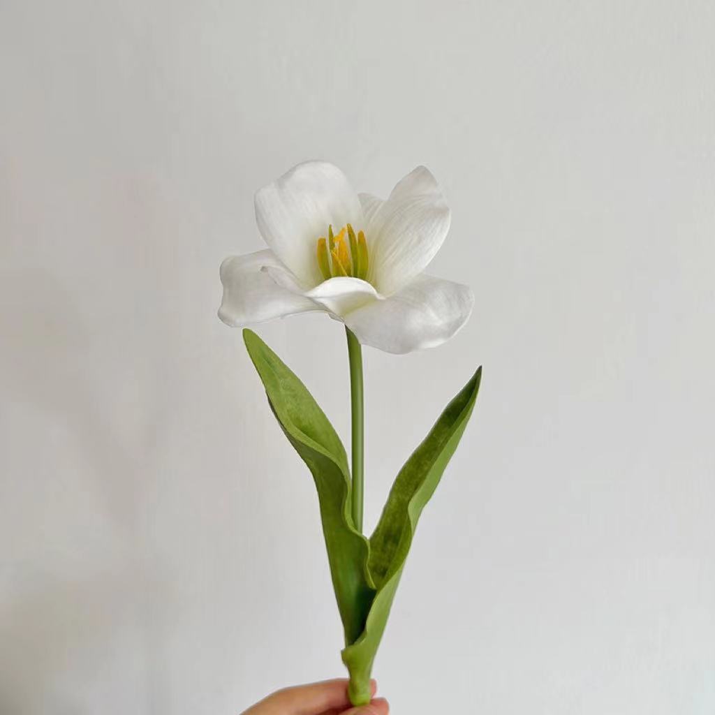 Lifelike Decorative Faux Floral Bouquet