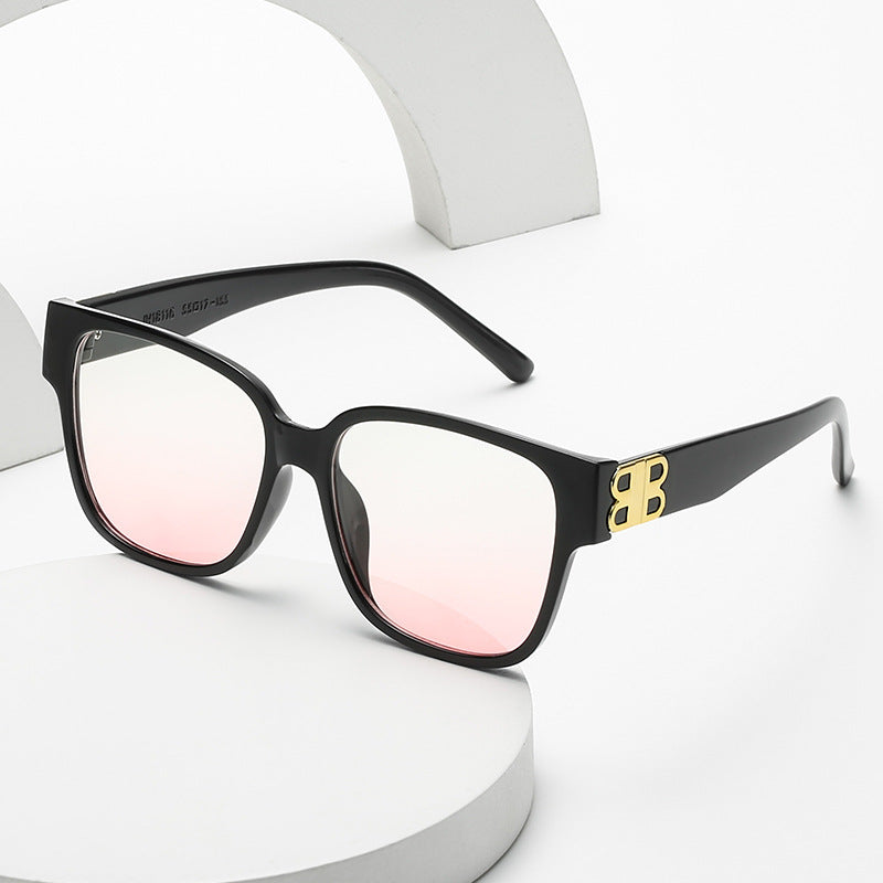 Women's fashionable square sunglasses with elegant logo Bowlift