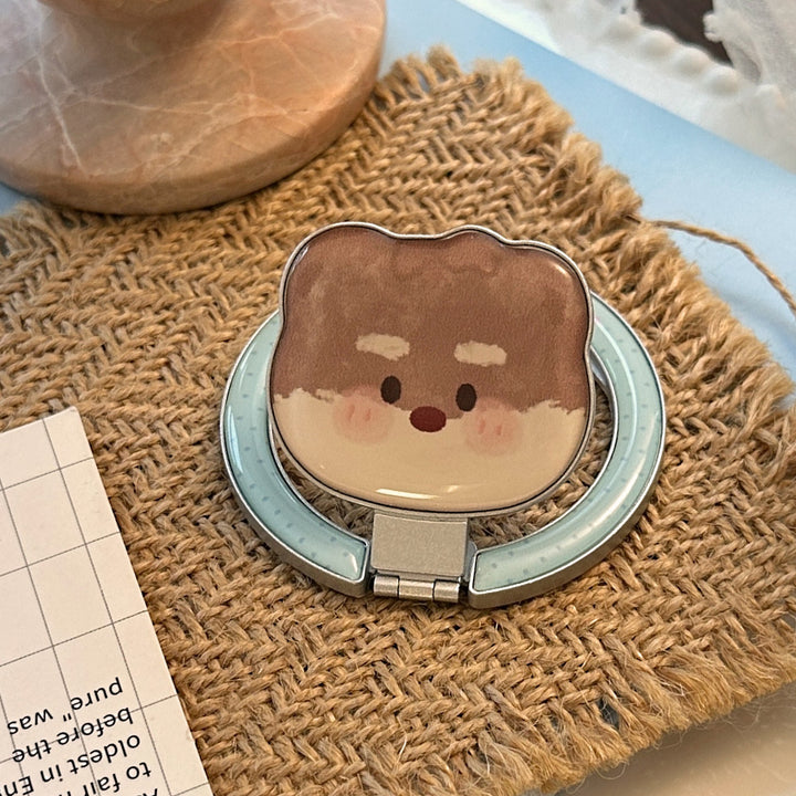 Hand mirror in heart-shaped design with cute bear motif Bowlift