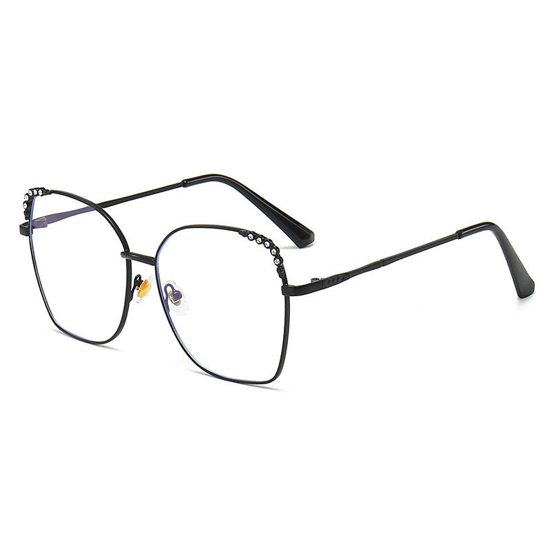 Elegant Square Sunglasses with Sparkling Accents Bowlift