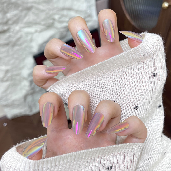 Holographic Almond-Shaped Press-On Nails Bowlift