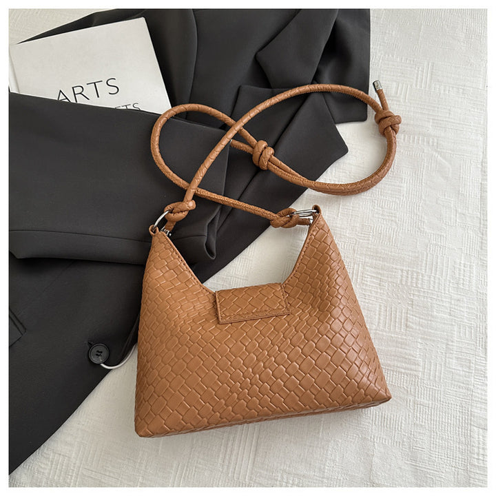 Chic Pouch Handbag with Bow Detail Bowlift