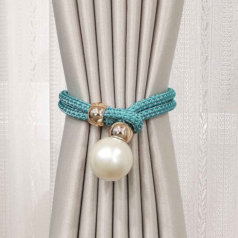 Elegant curtain tieback with decorative pearl Bowlift