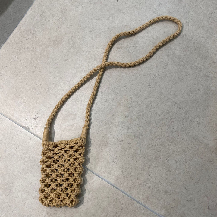 Minimalist Phone Strap Bowlift