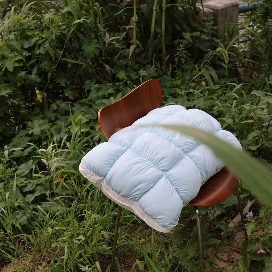 Support pillow with breathable structure Bowlift