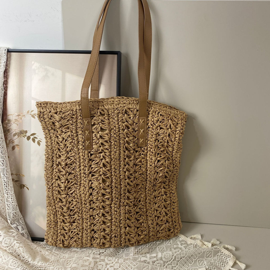 Handcrafted basket bag with unique circular pattern Bowlift