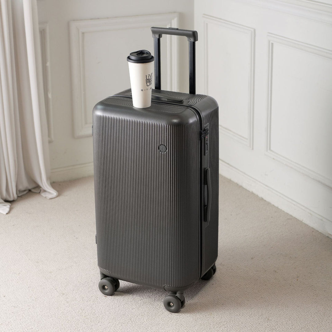 Lightweight Hard Shell Luggage