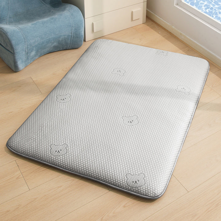 Unisex non-padded children's floor mattress non-slip tested for harmful substances Bowlift