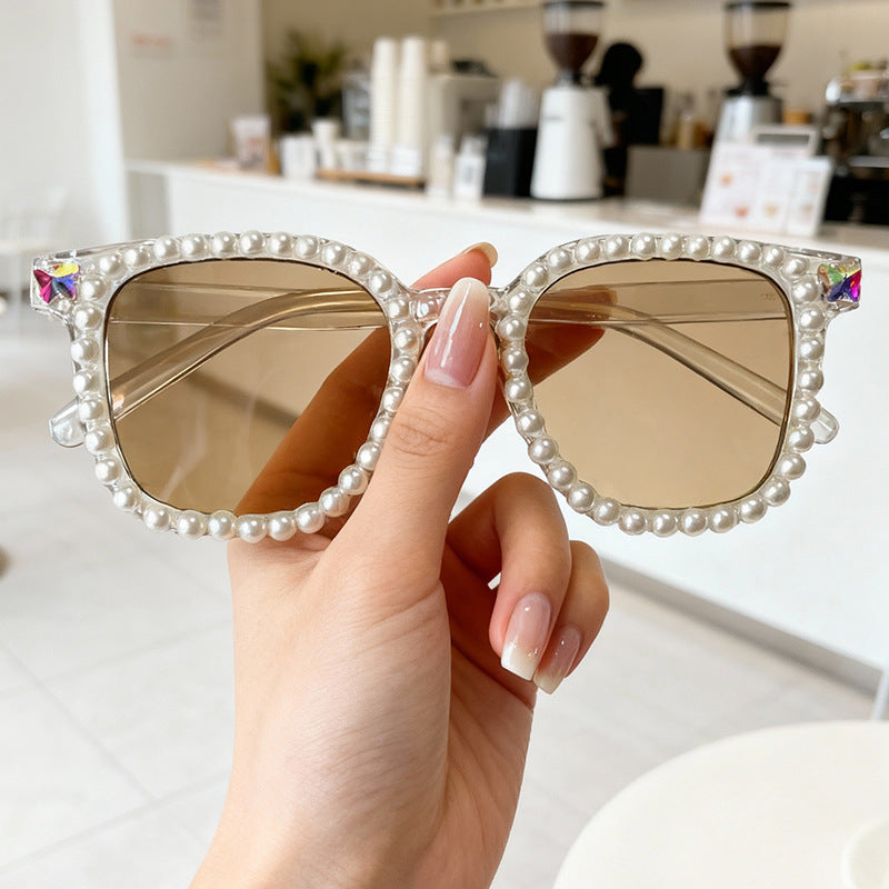 Luxury Pearl-Embellished Cat-Eye Sunglasses Bowlift