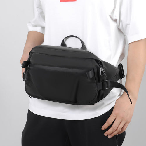 Versatile Waterproof Hip Pack Bowlift