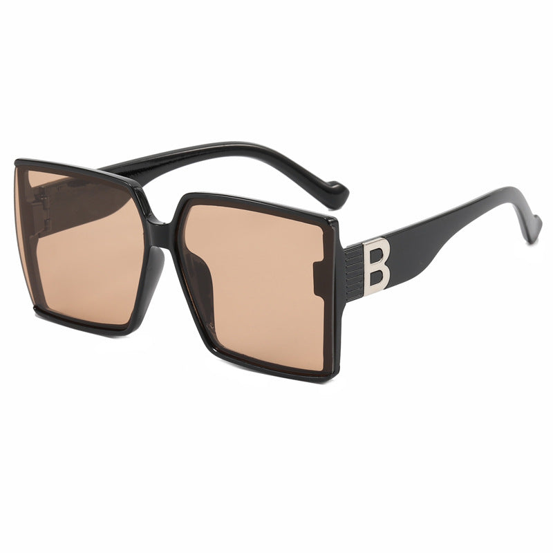 Women's oversized sunglasses with luxurious detail Bowlift