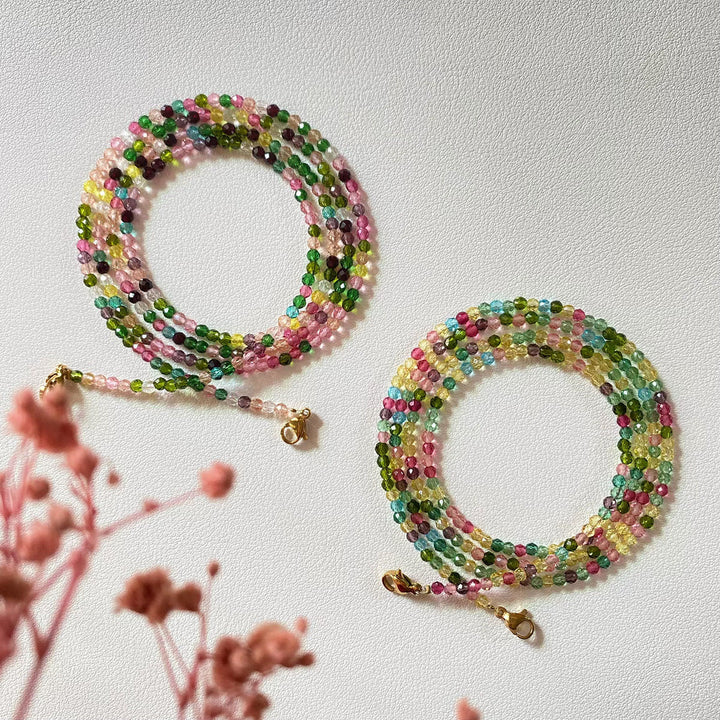 Colorful crystal necklace Bowlift